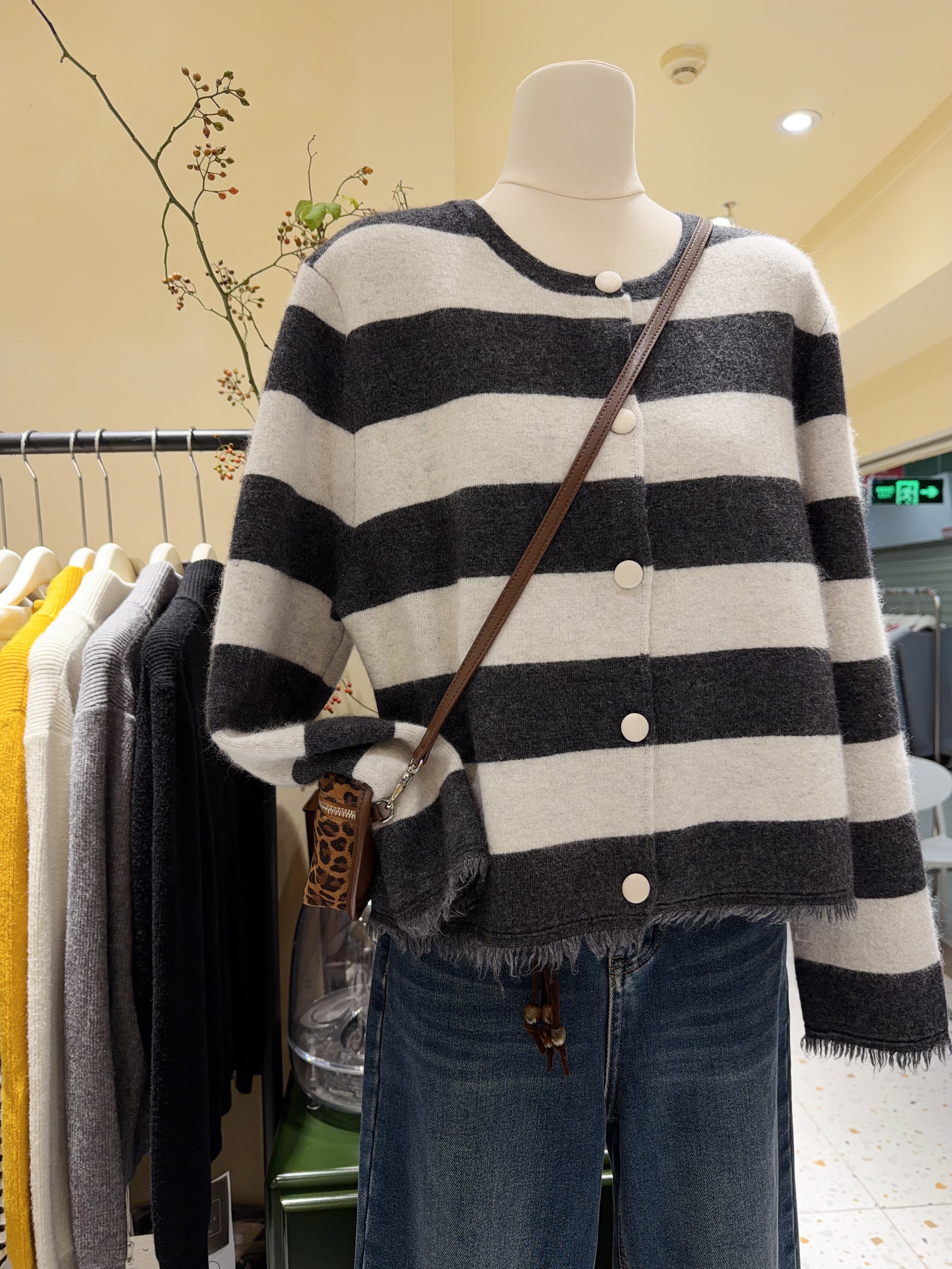 小个子宽松圆领舒适条纹针织开衫外搭女上衣厚实绵羊毛毛衣外套