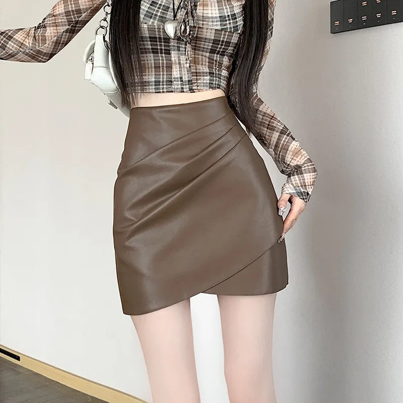 半身裙女春秋季2025新款不规则PU辣妹风高腰显瘦a字包臀短款皮裙