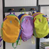 新款 多巴胺大容量儿童外出旅游双肩包撞色背包徒步登山户外运动包