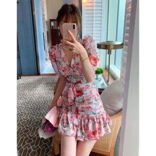 粉粉玫瑰雪纺褶皱木耳边v领连衣裙 凡尔赛庄园 3折清仓 原创设计