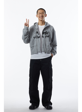 MUZEDU X RH “我的美丽冒犯你”双拉链设计标语短款连帽开衫卫衣