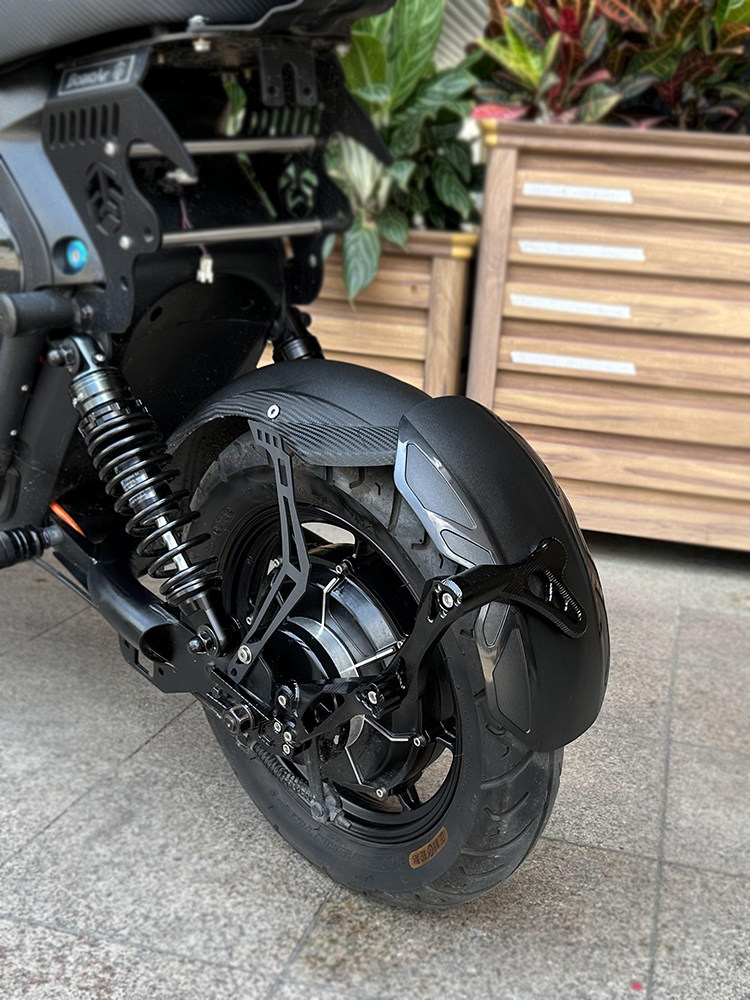 适用九号电动车e125 e200p e300p直上铝合金后挡泥板后盾改装配件