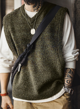 马登工装 美式复古针织V领马甲绒背心叠穿套头保暖无袖坎肩男春