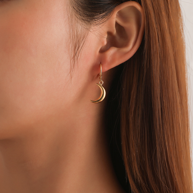 欧美饰品 时尚流行立体月牙耳扣耳环女 简约复古几何潮流耳饰首饰