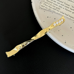 简约网红金属珍珠弹簧发夹女2024新款高级感后脑勺盘发一字夹发饰