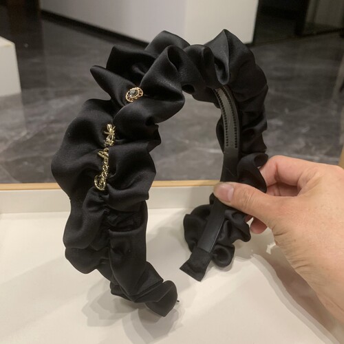 带齿网红蓬松加宽发箍2023字母新款宽边发卡发夹法式高颅褶皱头箍