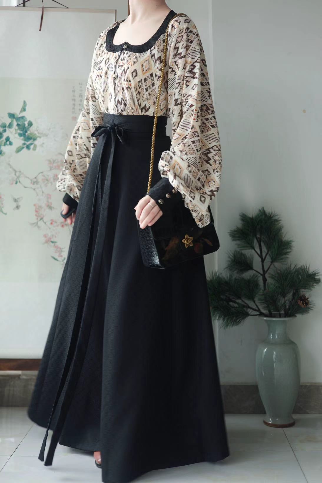 【黑檀】画堂春原创鸡心领改良灯笼袖唐制提花十破裙显瘦日常套装