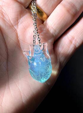 水神心脏吊坠玻璃项链纯手工礼物
