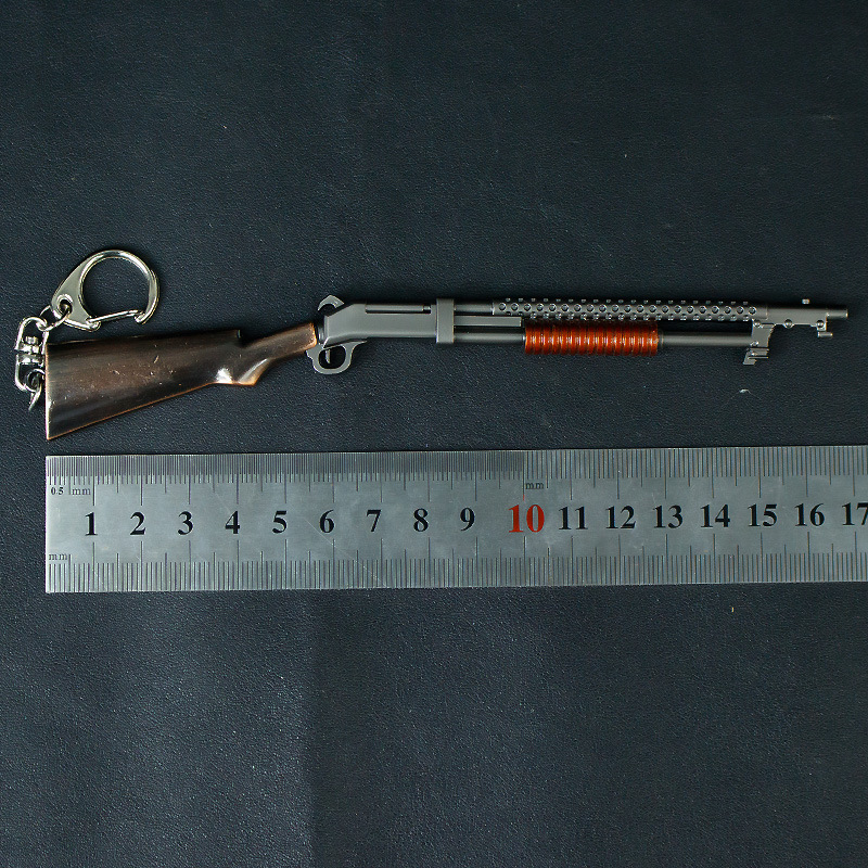 吃鸡周边S1897合金小枪破风机械拳套模型合金属MG3挂件P90钥匙扣