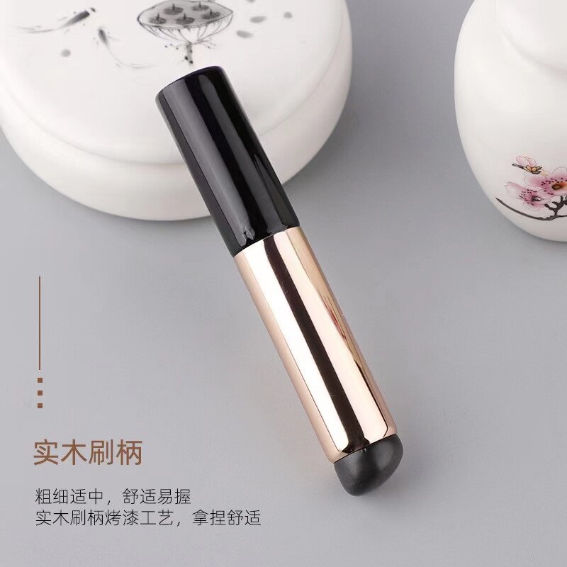 Q软圆头硅胶唇刷新款便携带盖