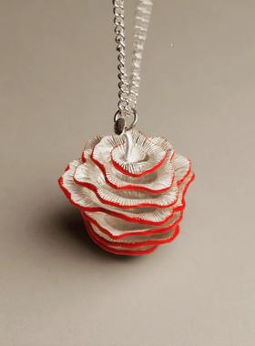 小众苹果玫瑰项链立体设计感点缀甜酷吊坠日常百搭颈饰圣诞节礼物