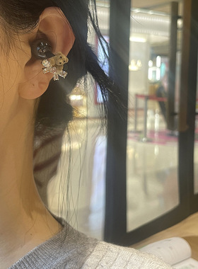 适用freeclie2耳机夹扣可爱趴趴熊小众甜酷时尚装饰扣耳夹配饰女