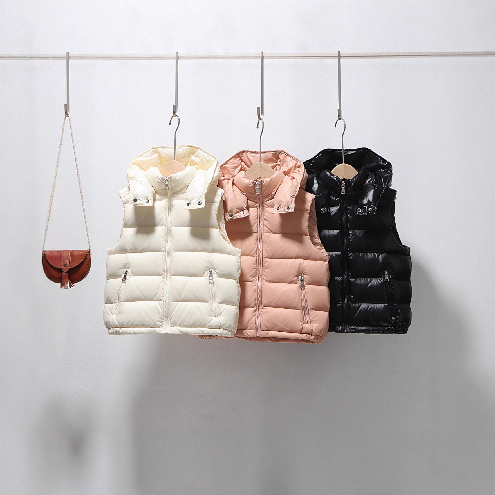 2025新款儿童羽绒马甲女童秋冬短款加厚保暖男童羽绒服坎肩外套潮