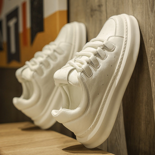 男鞋2025秋冬新款真皮休闲板鞋男士高级感潮流百搭运动厚底小白鞋