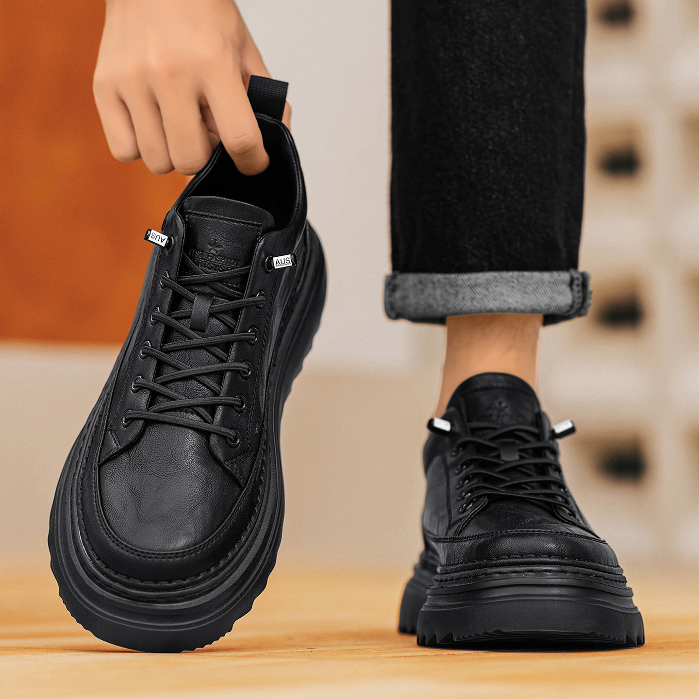 男鞋秋冬款黑色马丁靴男款冬季工作工装靴子软底软面加绒休闲皮鞋