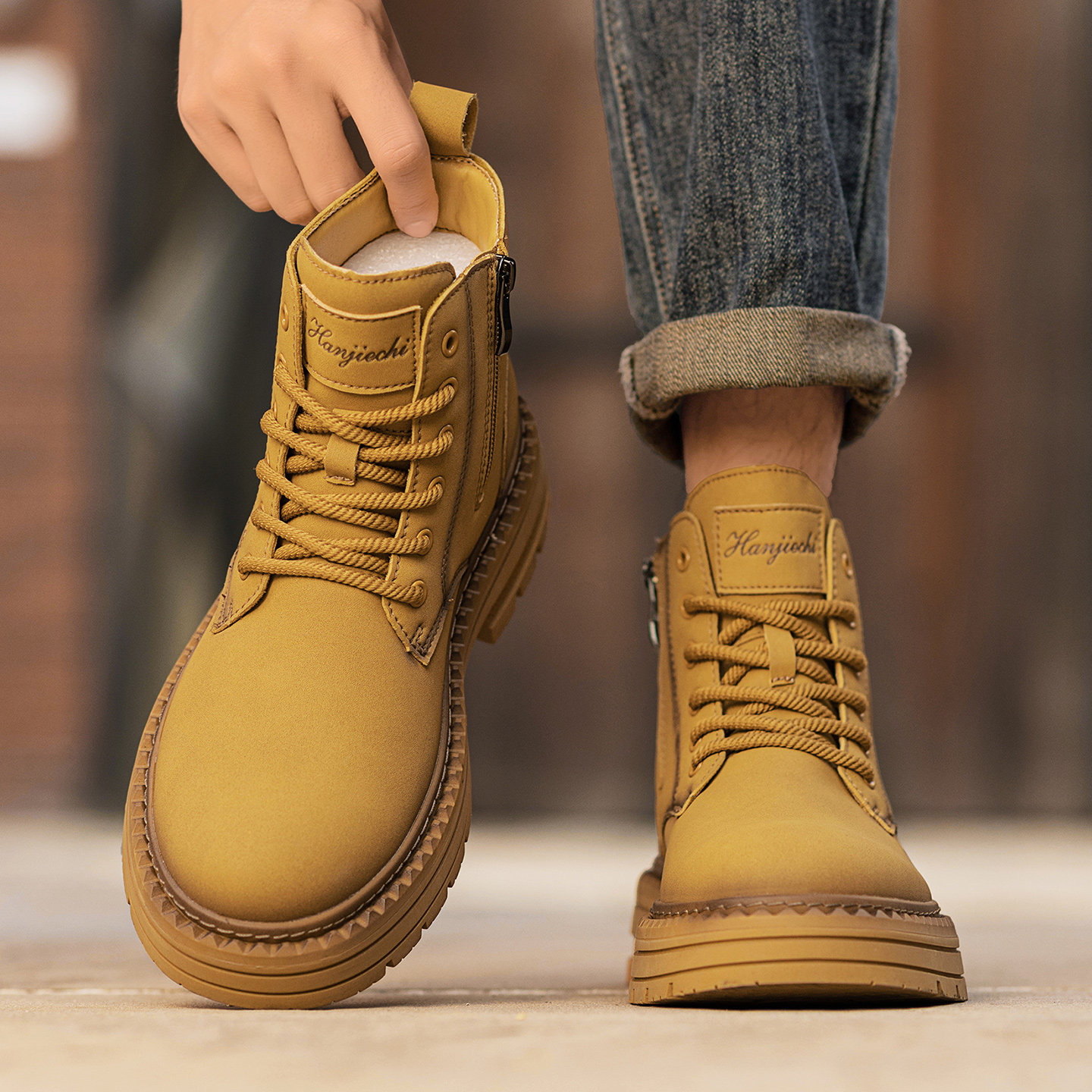 马丁靴男款侧拉链冬季英伦高帮复古厚底内增高男士工装登山大黄靴