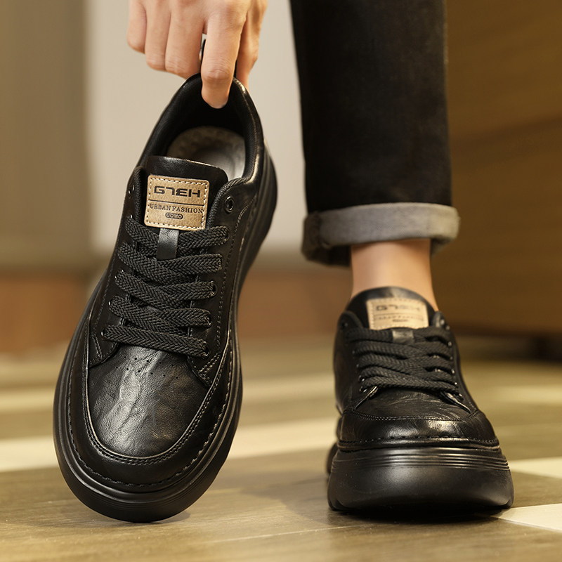皮鞋男款秋季休闲黑色潮流英伦风百搭男士高级感厚底运动工作板鞋