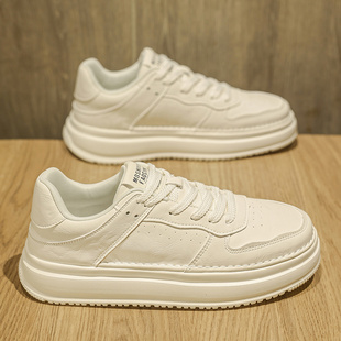 小白鞋男款2025新款秋季潮牌高级感休闲男生爆款百搭运动增高板鞋