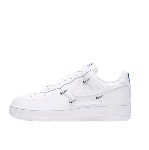 Nike Air Force 1 07 LX 