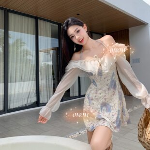 泳衣荷叶边长袖 一字肩裙式 法式 显瘦泡温泉度假泳衣5121 奇迹