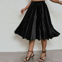 Plus Size High Elastic Waist Velvet Skirt Women Solid Black