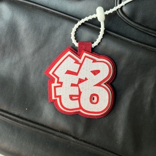 陈浚铭周边装饰挂件不织布书包吊饰ins文字创意反光单字挂饰