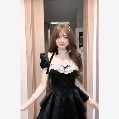 黑色蝴蝶结蓬蓬公主裙收腰小黑裙