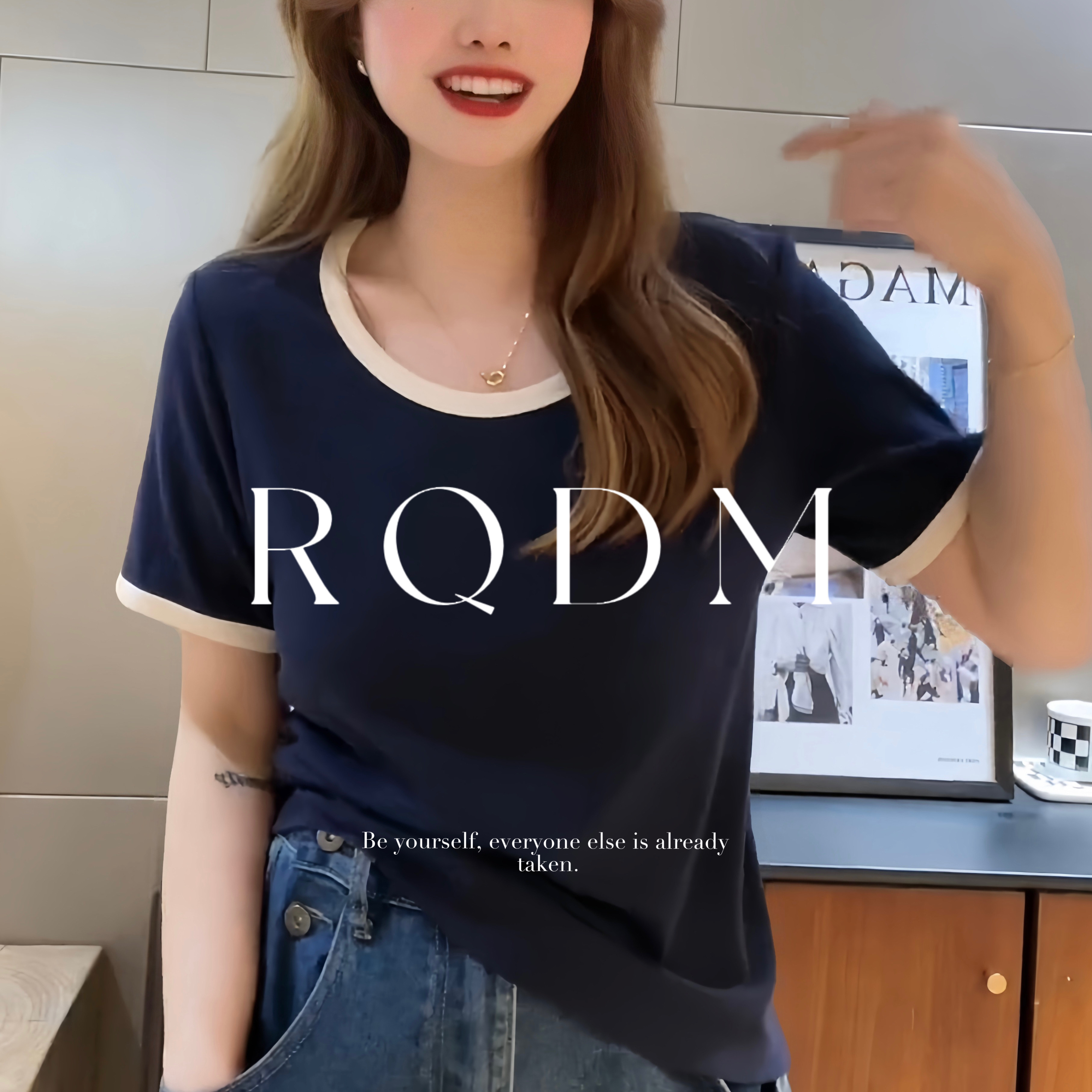 撞色小个子显瘦圆领正肩短袖T恤