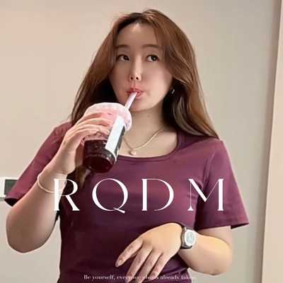 显瘦收腰气质方领正肩短袖T恤女