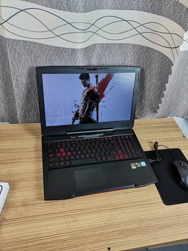 机械革命游戏本 6代i7 四核4g独显 15.6寸高清大屏 英雄联盟 DNF