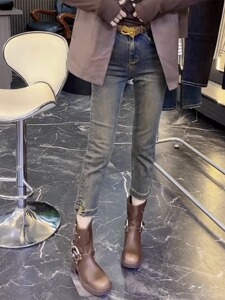 复古蓝弹力高腰牛仔裤女秋大码胖妹妹mm遮肉显瘦九分直筒烟管裤子