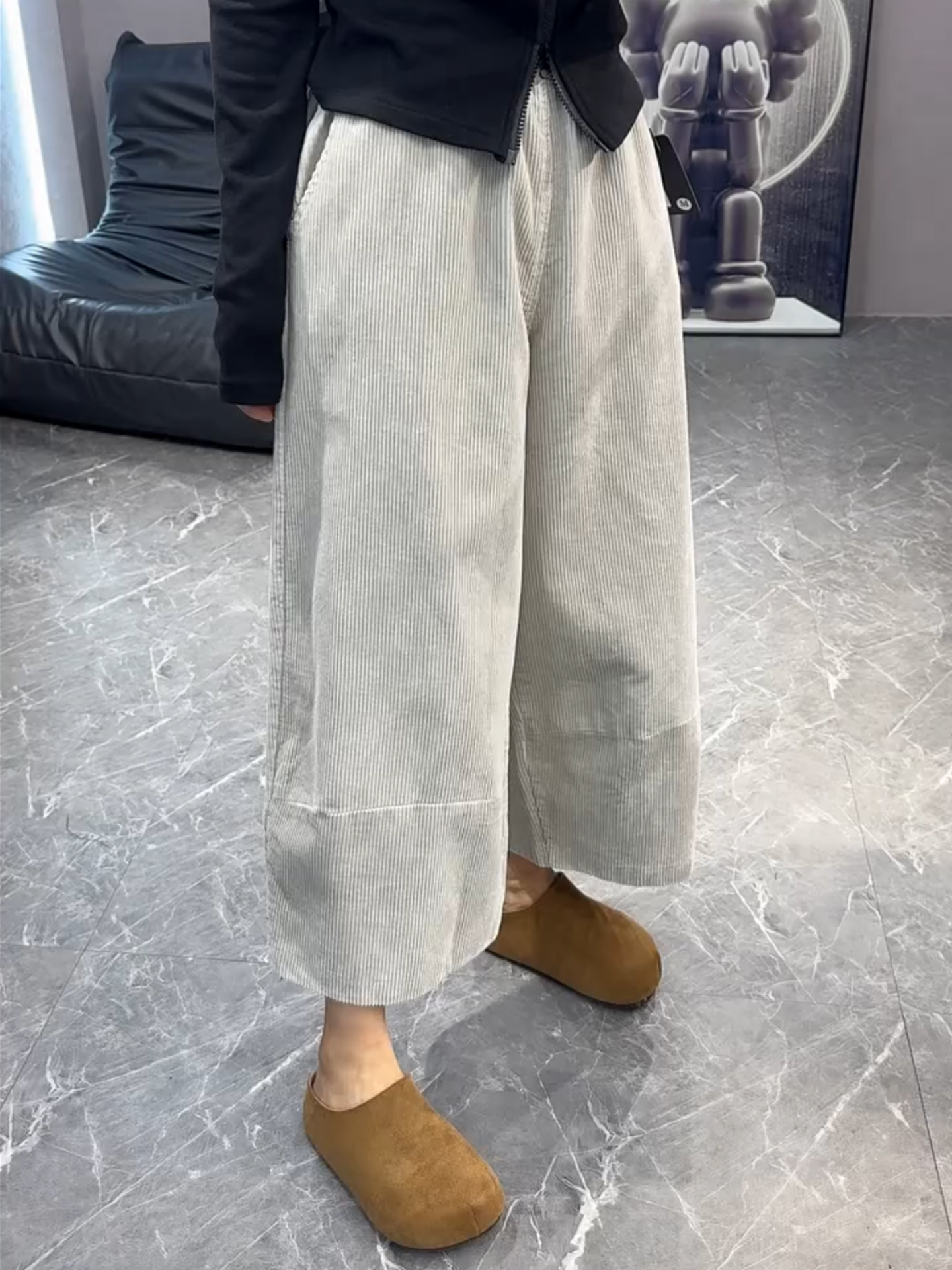 Corduroy High-Waisted Fleece-Lined Cropped Casual Pants for Women, Winter Plus Size, Loose Fit, Slimming, Pear-Shaped Body, Wide-Leg Pants