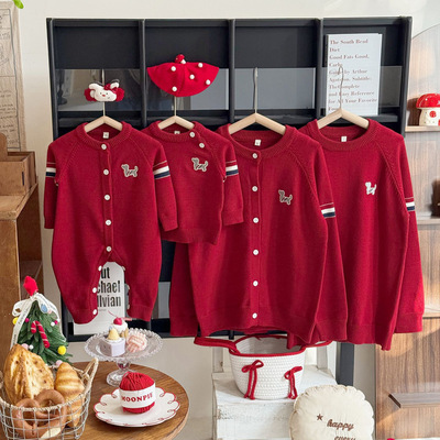 红色马年过年小狗毛衣亲子装一家三口四口家庭装婴儿小月龄拜年服