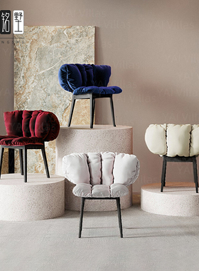 雅依铭墅设计师软包羽绒高级实木餐椅中古椅子定制梳妆椅凳花瓣椅