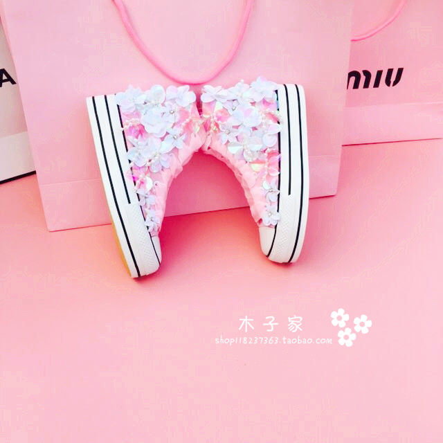 花朵亮片帆布鞋粉色甜美高帮帆布鞋女秋季新款松糕圆头学生休闲鞋