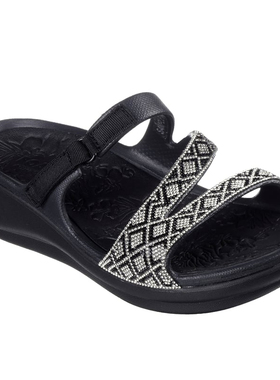 代购skechers斯凯奇女鞋舒适一脚蹬夏季魔术贴轻便运动凉鞋111240