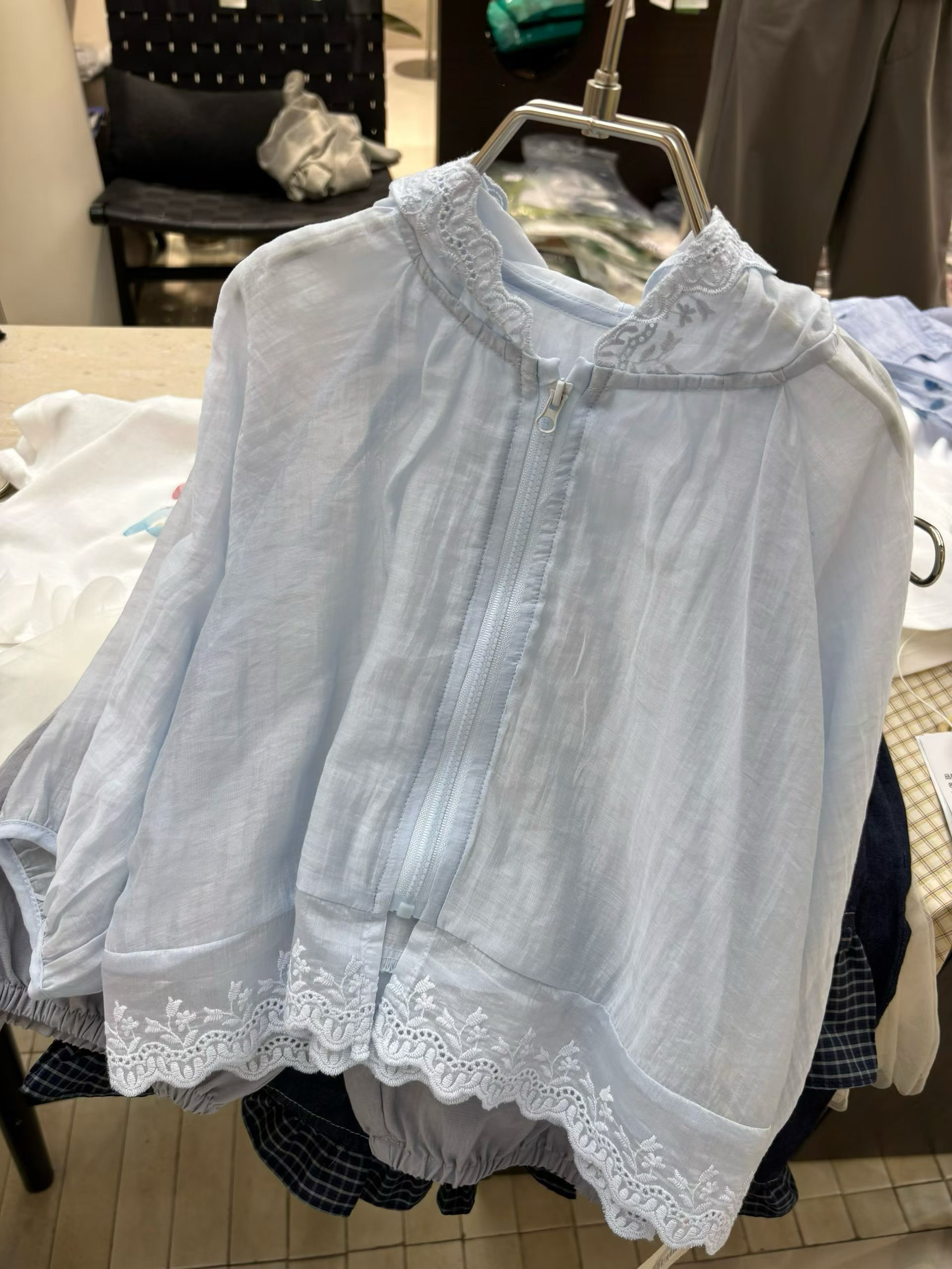 2026夏季新款韩版女童小童蓝色蕾丝花边防晒衣