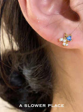 绝绝子小星星 养耳洞睡觉免摘星星迷你耳钉 925银针高亮锆石