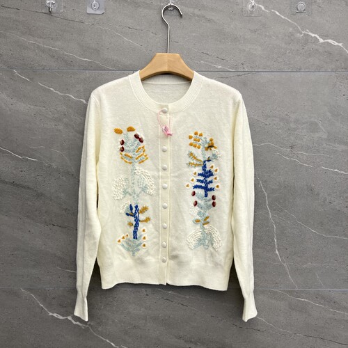 欧洲站2025冬季新款女士圆领立体花朵刺绣全羊毛开衫欧货时尚针织