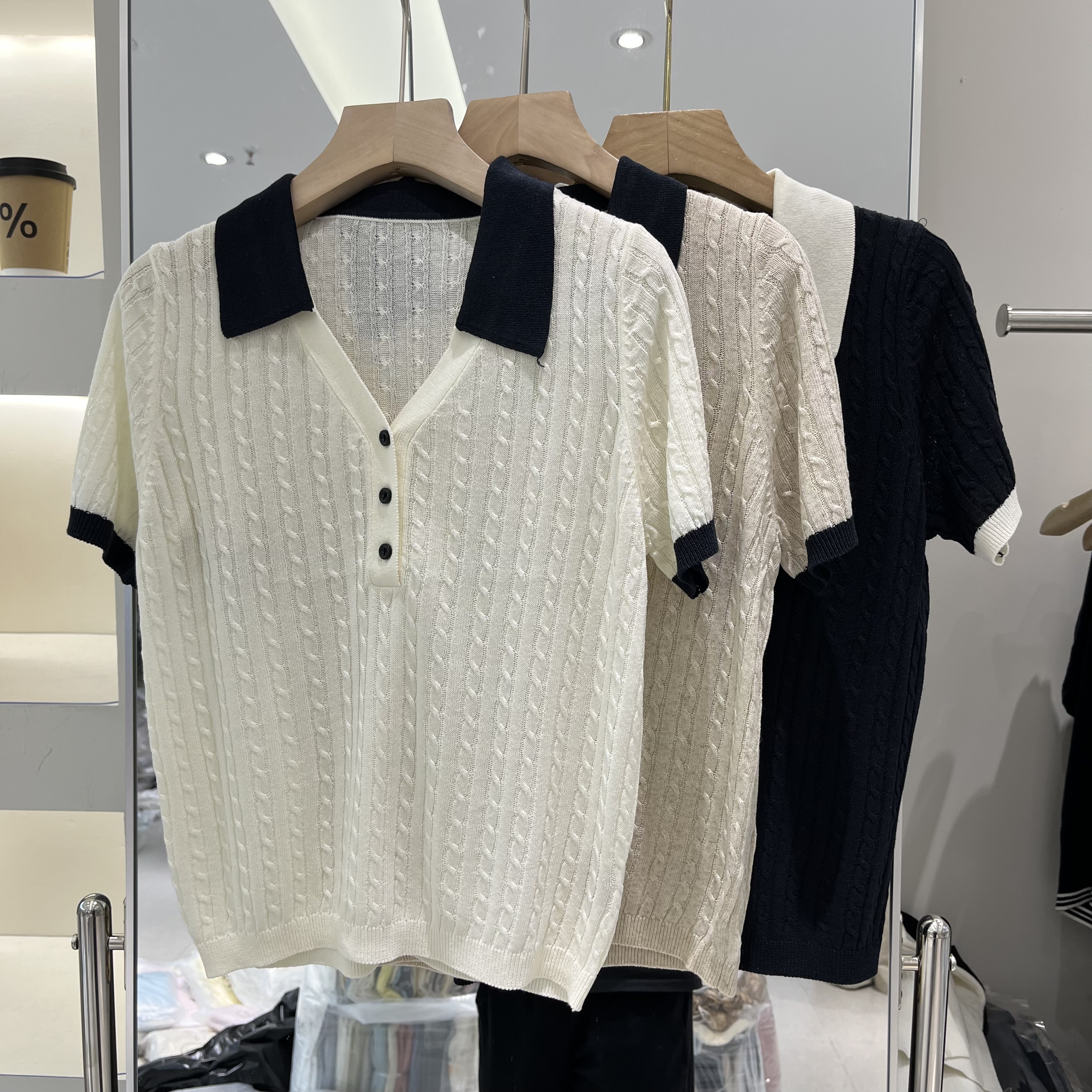 欧洲站2026春夏新款女士翻领拼色刺绣麻花纹天丝亚麻短袖欧货针织