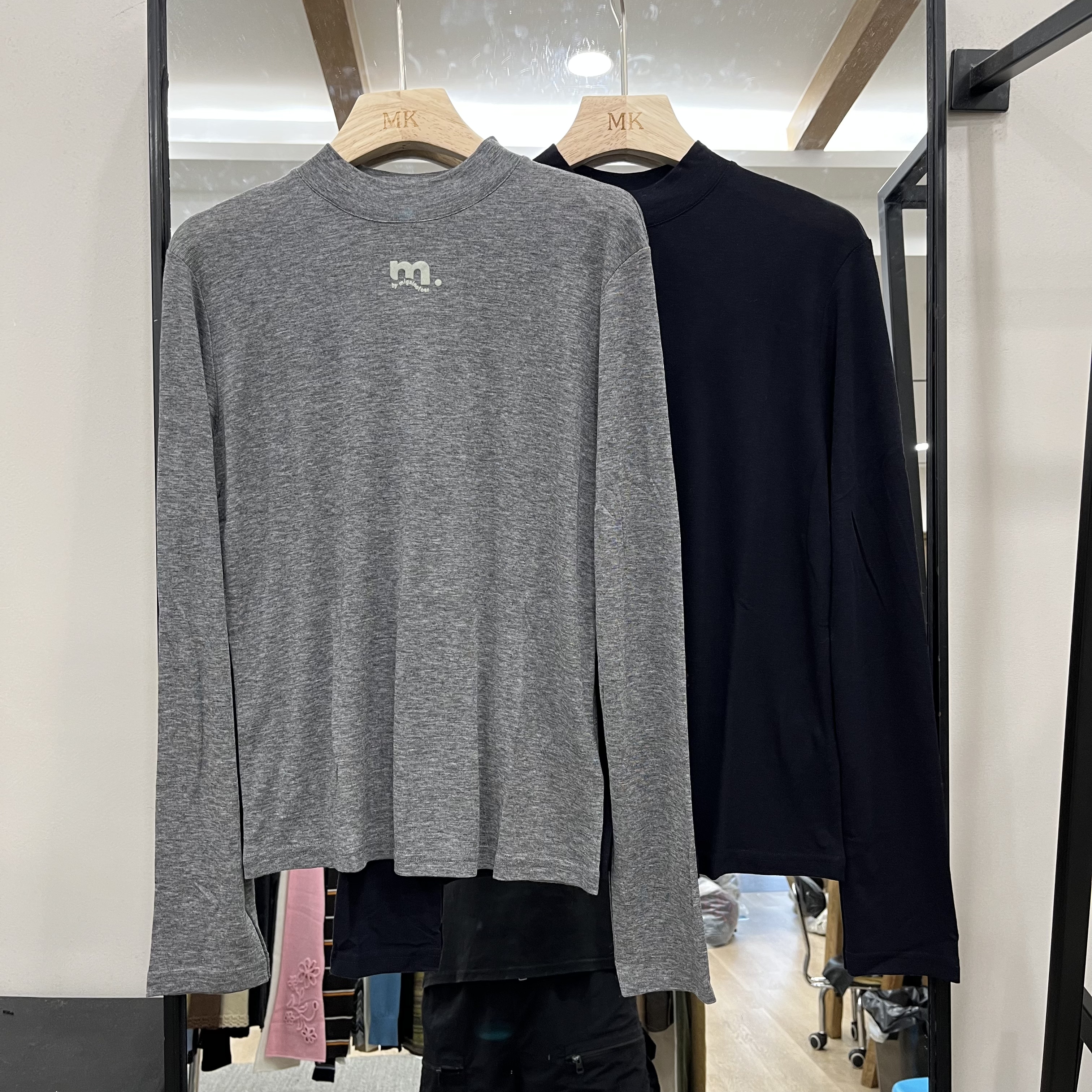 实体店同款2026秋季新款女士半高领字母印花天丝羊毛长袖T恤上衣
