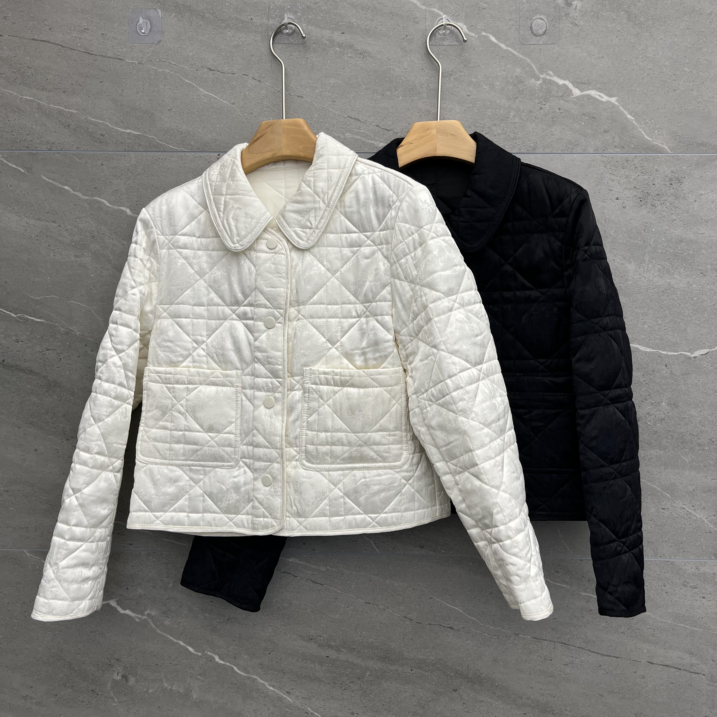 欧洲站2025秋冬新款女士翻领人丝提花压棉刺绣棉衣欧货保暖短外套