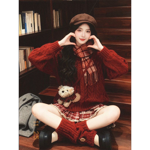 2026秋冬款新年红色针织衫麻花毛衣叠穿格子红格子裙氛围感两件套