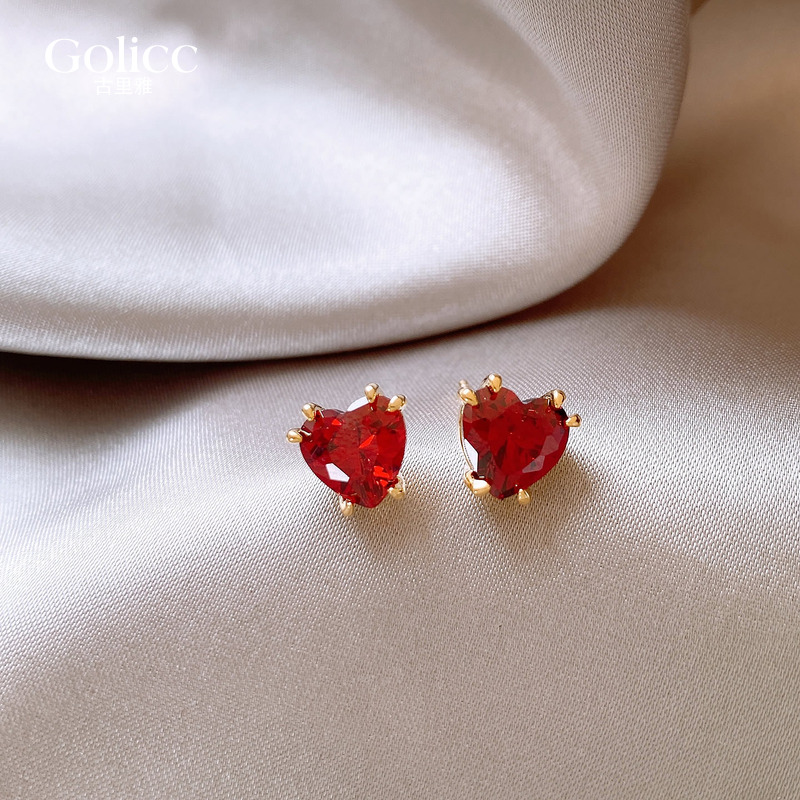 红色爱心耳钉精致小巧养耳洞耳饰