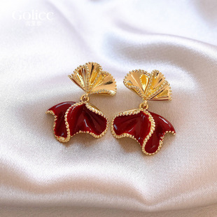 红色花瓣耳环女轻奢高级感气质大气耳饰独特漂亮耳钉适合冬天戴的