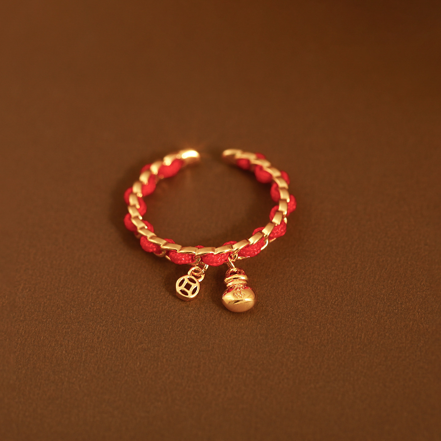 红色福袋钱币戒指女2026新款爆款新年食指指环轻奢高级感小众设计