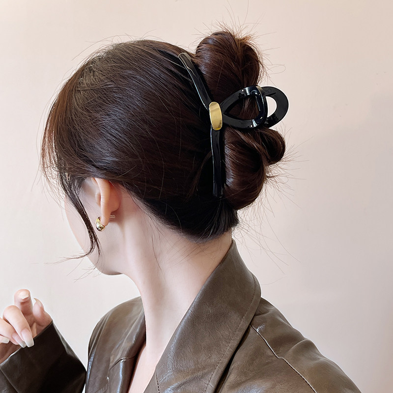 黑色抓夹鲨鱼夹高级感后脑勺发饰