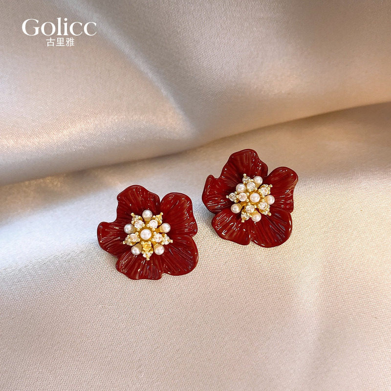 红色珍珠锆石花朵耳环女轻奢高级感耳钉适合冬天的耳饰品巨好看的,饰品/流行首饰/时尚饰品新,耳环,淘宝优惠券,粉丝福利购,淘宝优惠卷