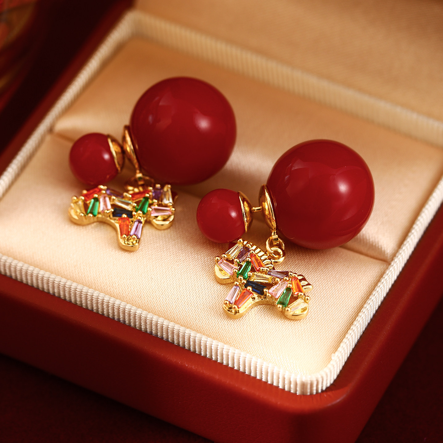 红色双面大小珍珠金色满钻小马耳环女高级感耳钉马年本命年耳饰品,饰品/流行首饰/时尚饰品新,耳环,淘宝优惠券,粉丝福利购,淘宝优惠卷
