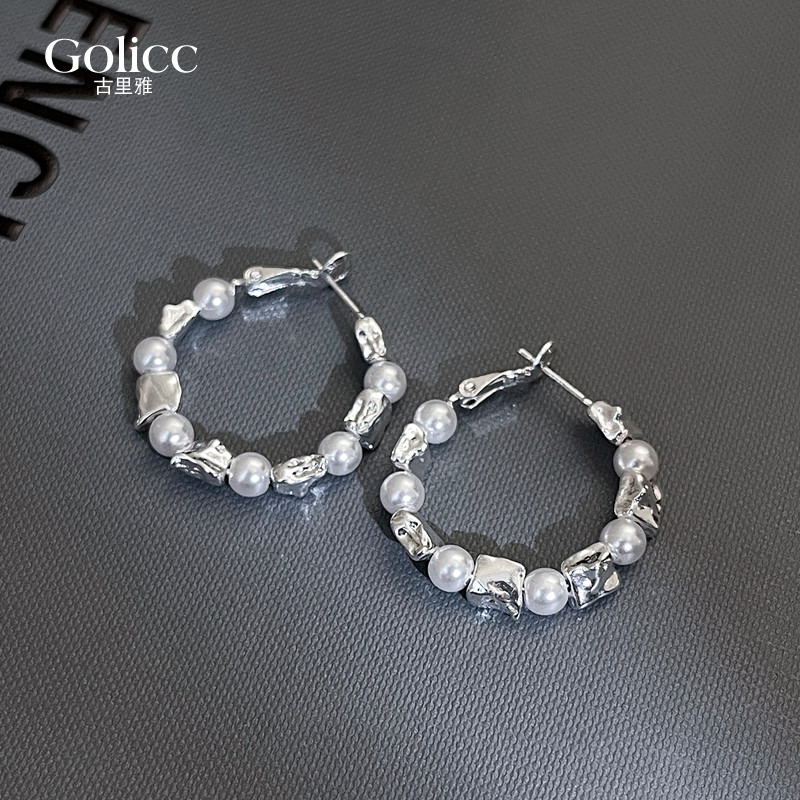 银色不规则珍珠串珠耳环圈圈